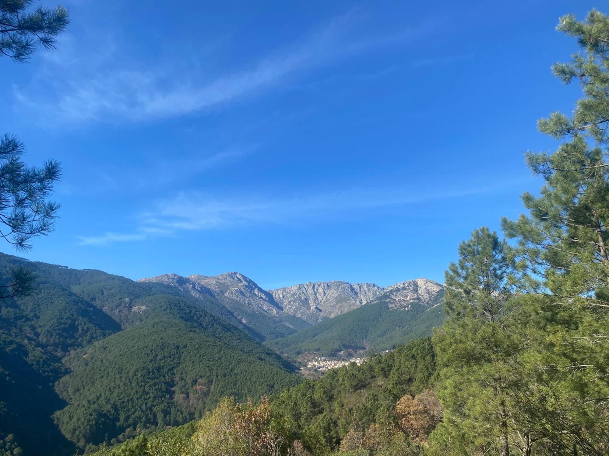 Hostal Cielo De Gredos 吉桑多 外观 照片